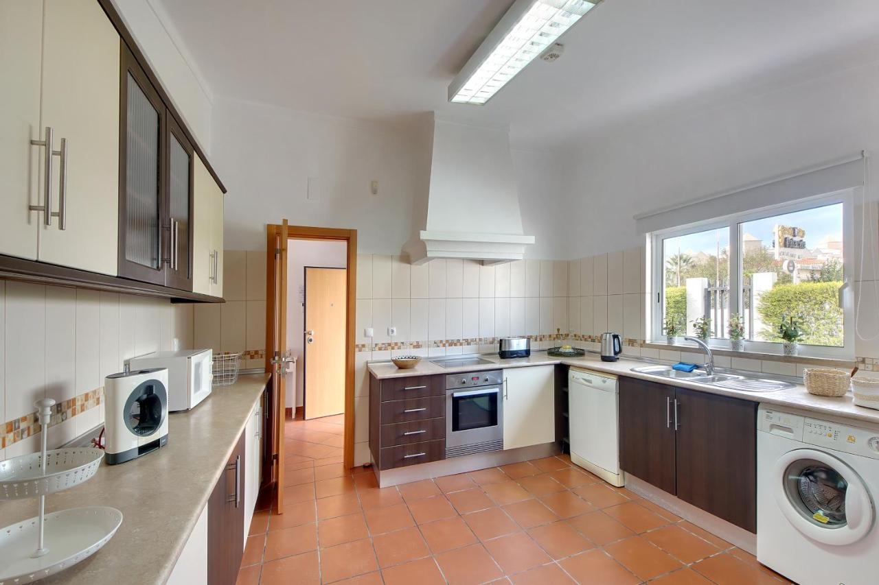 Villa Francella- Relaxing holidays in an ideal location Albufeira Esterno foto